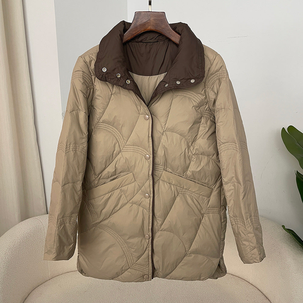 Hermoso abrigo blanco de cuello alto, estilo retro, holgado, de pluma de ganzo para mujer.