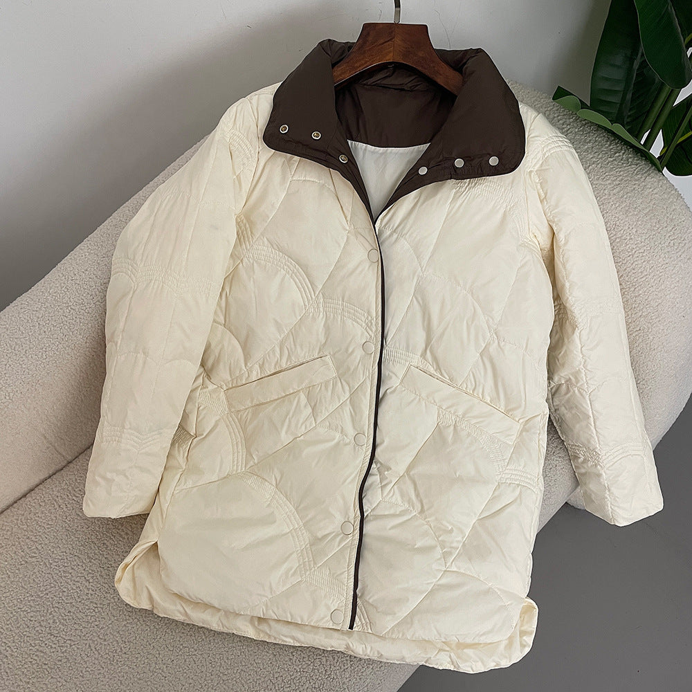 Hermoso abrigo blanco de cuello alto, estilo retro, holgado, de pluma de ganzo para mujer.